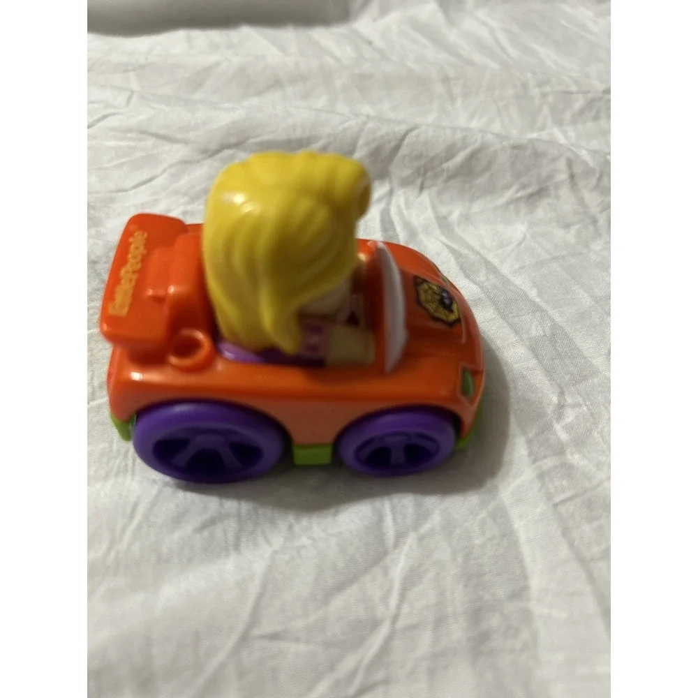 Fisher-Price Little People Disney Princess Rapunzel Halloween Wheelie RARE HTF